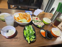 -绿柠食堂(北外滩店)
