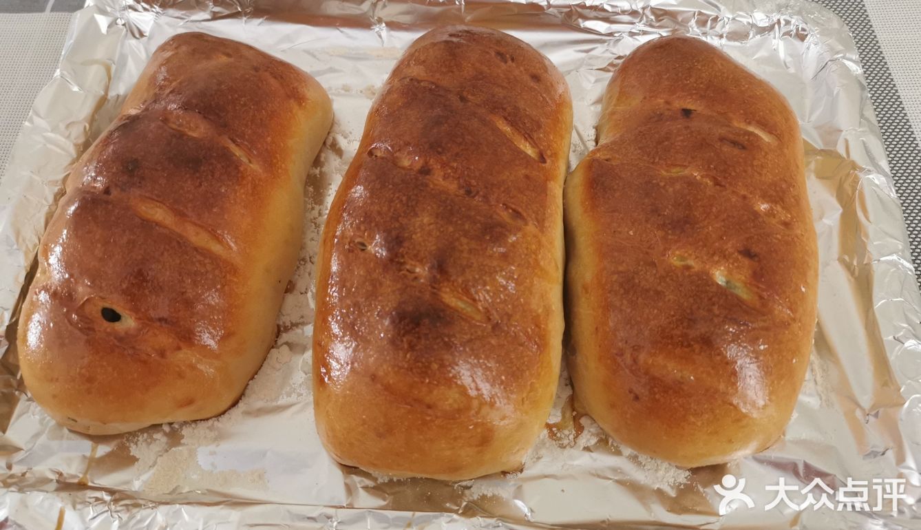 自制超级豪华馅大面包 在好友家吃过一次之后就念念不忘