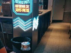 -石牌岭小亮蒸虾•湖北老字号(左岭店)