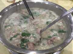 -标记美食新鲜猪杂(兴南大道店)