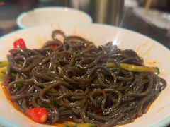 酸辣蕨根粉-江边城外烤全鱼(方庄时代购物中心店)