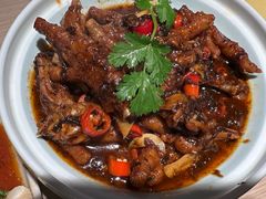 梅菜干烧鸡爪-吴氏老妈·23年家常菜(古城店)