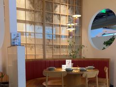 -蜜桃餐厅·伴山(绿宝广场店)