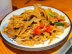-九道菜有鸡鱼头(石鼓路店)