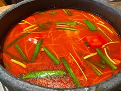 -贵厨酸汤牛肉(花果园国际中心店)