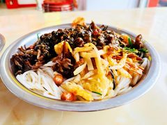 -凤张螺蛳粉·爽口粉(跃进路总店)