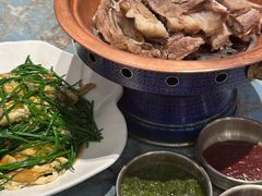 -哈啾嗨·新概念蒙餐(红星新城店)