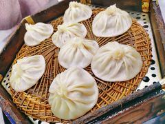灌汤包-西安贾三灌汤包·回坊小吃·清真炒菜(北院门总店)