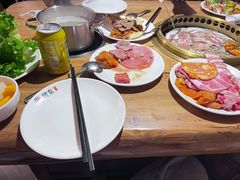 -韩京炭火烤肉自助料理(柯桥万达店)