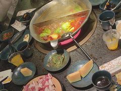 -湊湊火锅·茶憩(打浦桥日月光店)