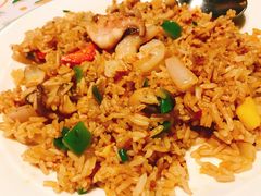 泰皇炒饭-绿茵阁牛扒餐厅(客村店)