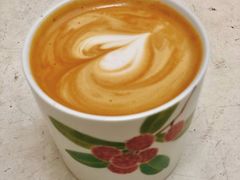 -Line 咖啡(石厦花园店)