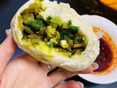 韭菜包-郑家包子牛肉拉面(尚勤路店)