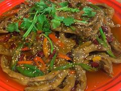 -先启半步颠小酒馆(常熟万达广场店)