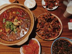 黄焖牛蛙煲-马头巷·隐庐居·红油大虾(园区店)
