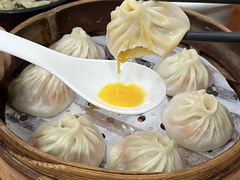 -莱莱小笼·乔艾