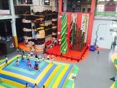 -蒙特利亲子乐园