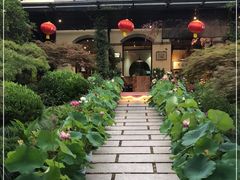 -荷风细雨·中国茶宴(碧云店)