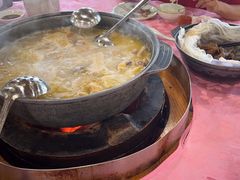 -侠成水上农庄(工业大道店)