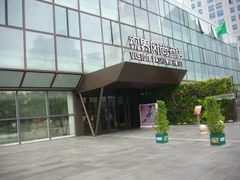 -视界风尚酒店(京基万象城大剧院地铁站店)