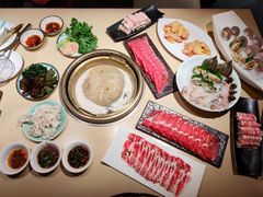 -余欢领鲜火锅(新街口店)