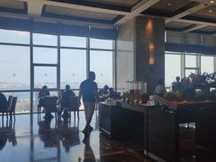 大堂-烟台中泽华羿铂尔曼酒店·汇·全日餐厅·高空海景自助