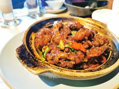 -穹六人间 people 6(岳阳路店)