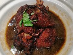 -老码头黑皮肘子锅包肉(赣水路店)