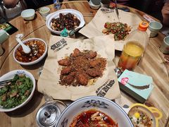 -偶屋里钵少爷(时代广场店)