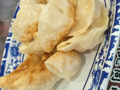 -长人馄饨铺(解放街店)