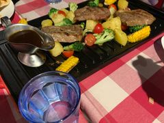 -必胜客(欢乐颂店)