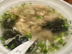 小馄饨-三两春肚肺汤(崂山路店)