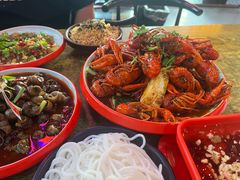 -老闵田螺馆·南昌特色小炒(梦时代店)