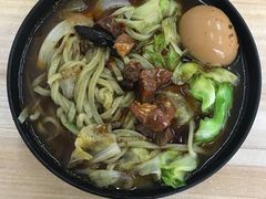 招牌牛肉面-鹍记特色牛杂面
