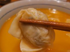 金汤黄鱼馄饨-蟹黄鱼·深夜面馆(巨鹿路店)