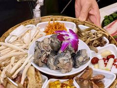 -土连锅·现熬养生汤锅(梁家巷店)