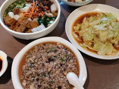 -湖泉水云间餐厅·弥勒地道菜(B座店)