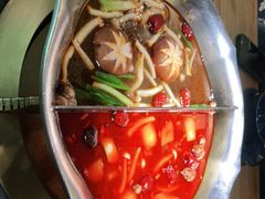 -湊湊火锅·茶憩(东城万达店)