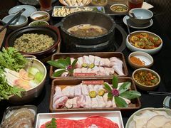 -一朵菌·野生菌探索家火锅(南亚店)