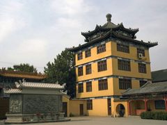 -挂甲禅寺