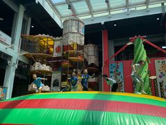 -蒙特利亲子乐园