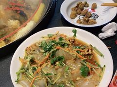 -缘福乡村铁锅炖民宿(八达岭店)