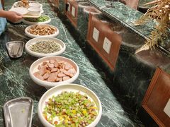 -碧中海汤泉汗蒸酒店