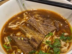 -康师傅私房牛肉面(马泉营奥莱店)