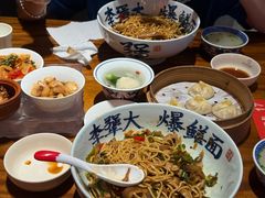 -李犟大爆鳝面·手工蟹黄包(湖滨西湖店)