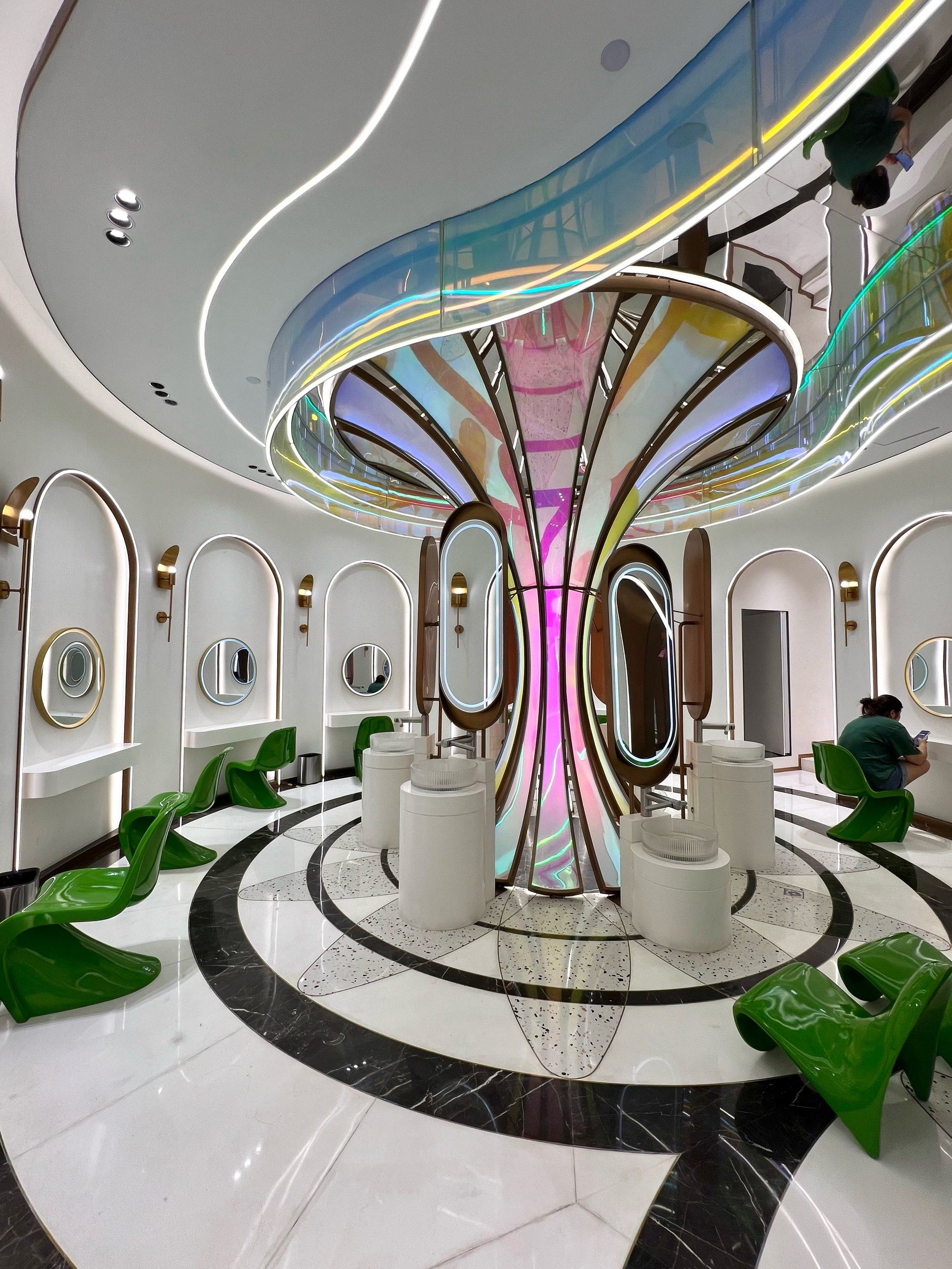 武汉颜值最高的女厕所,公主👸请方便!