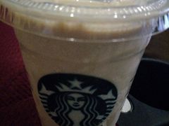 -星巴克(济宁万达广场店)