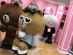 -LINE FRIENDS Garosu-gil Flagship Store