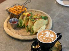 -The Coffee Academïcs(铜锣湾店)