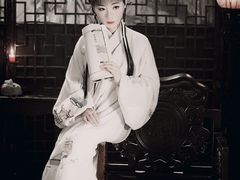 -九月鹰飞汉服摄影工作室